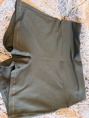 Fleo Men's Olive Green Athletic Shorts
